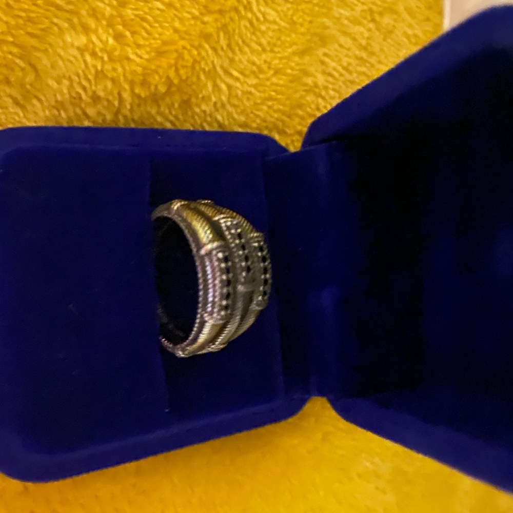 - Judith Ripka Ring - Picture 1 of 3